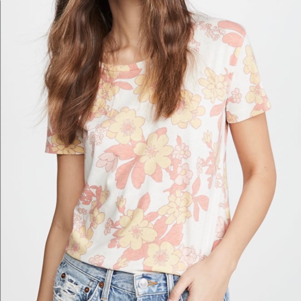 Chaser Vintage Floral shirt. Size M. Lightly worn.